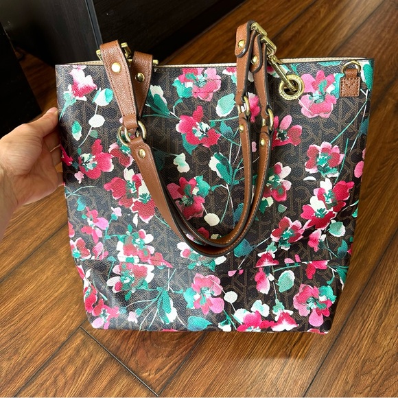 Calvin Klein Sonoma Large Floral Reversible Leather Tote Bag - Picture 1 of 9
